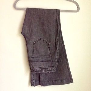 Chico’s | Platinum Gray Jeans Stretch Denim 00